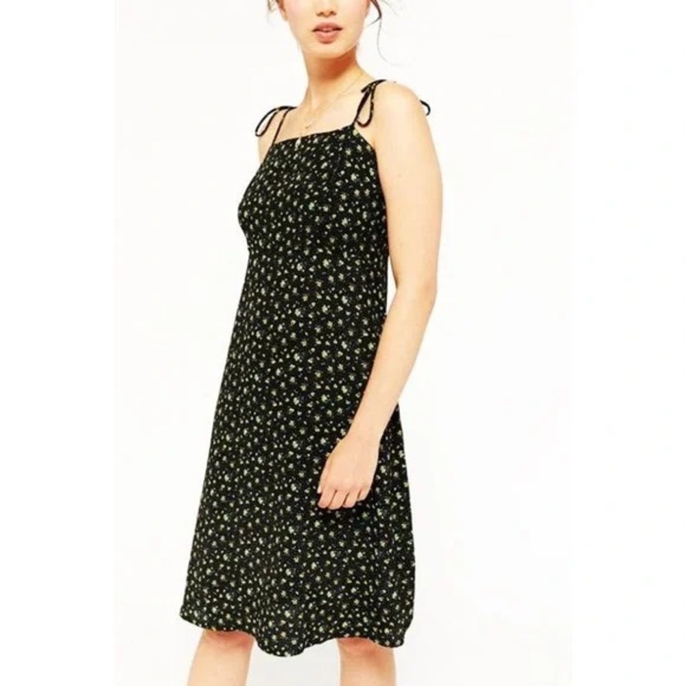 Urban‎ Outfitters Dress Womens 4 Black Floral Mini Slip Tie Strap Ditsy Print